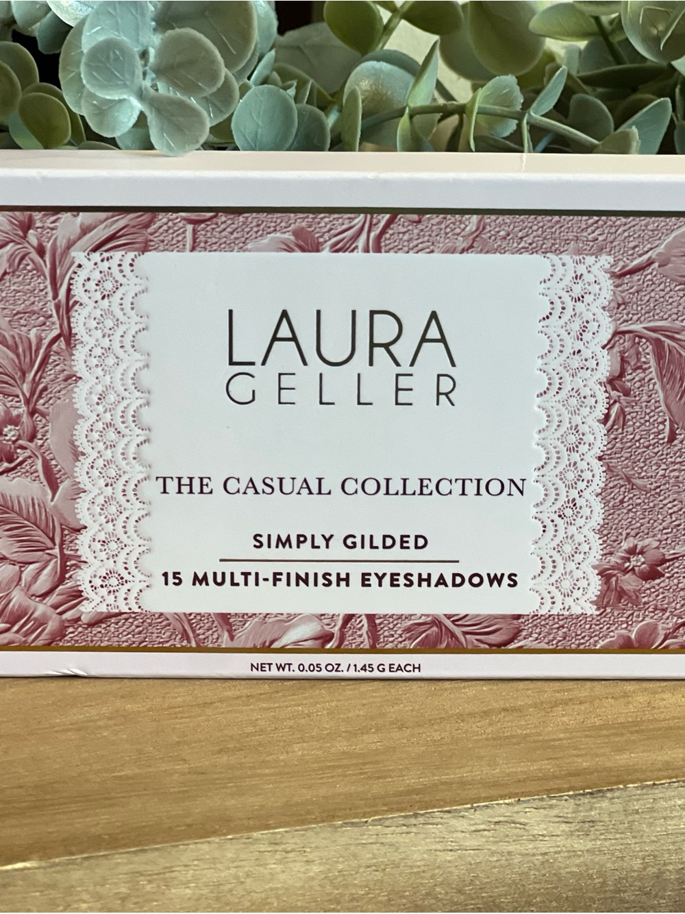 Laura Geller 15 Multi-Finish Eyeshadows